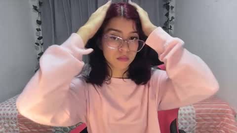 Sarah  online show from 22, 3, 2026