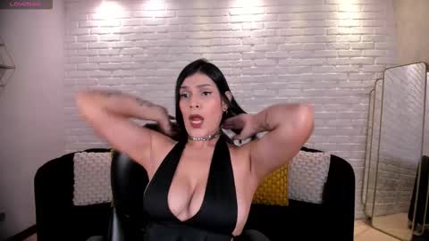 Sarah  independent model online show from 28, 9, 2025