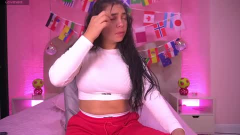 Sara  online show from 11, 7, 2026