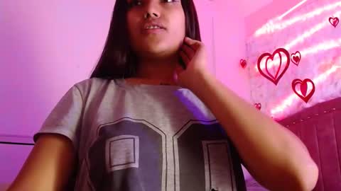 sarastonesx online show from 21, 2, 2025