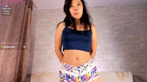 Snapshot of sarasun34 chatting on 6, 10, 2025 Sara online show from 6, 10, 2025