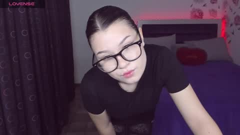 SaraVivid online show from 5, 5, 2026