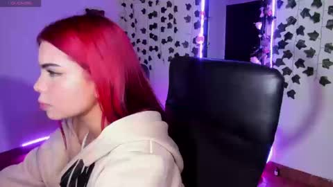 saray__jones online show from 9, 9, 2025