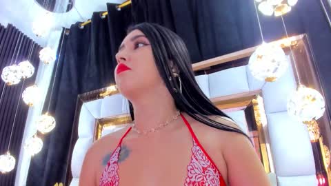 Snapshot of sarayroyse chatting on 30, 10, 2025 Saray online show from 30, 10, 2025