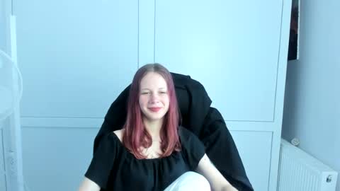 Snapshot of sareenadark_ chatting on 30, 7, 2026 Hinata online show from 30, 7, 2026