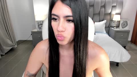 Snapshot of sarita_evanss chatting on 15, 12, 2024  Saritaaa  online show from 15, 12, 2024