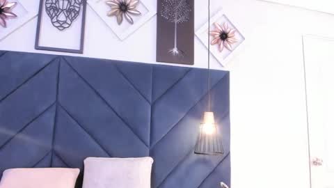 Sara  online show from 14, 1, 2025