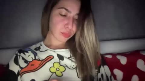 Sarrah online show from 2, 11, 2025