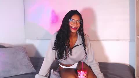 sasha_bowei online show from 7, 7, 2026