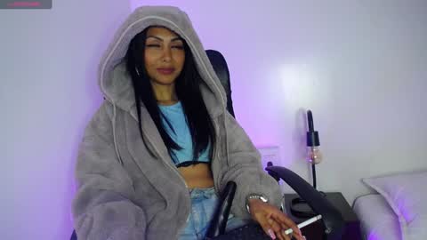 Sasha Brattz online show from 31, 12, 2024