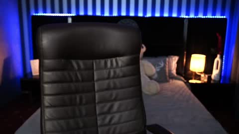 Sasha Exclusive online show from 6, 2, 2025