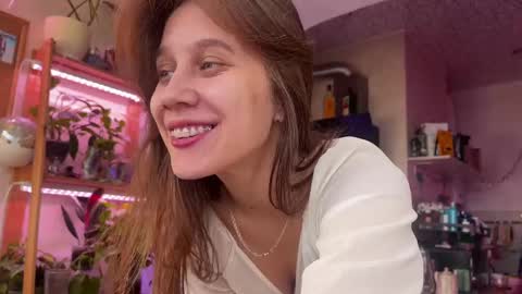 Alexandra Sasha in short online show from 27, 2, 2025