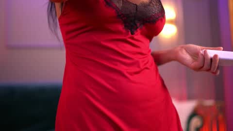 Dennise online show from 15, 2, 2025