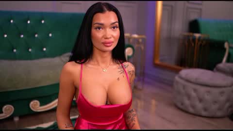 Dennise online show from 25, 2, 2025