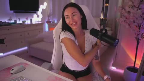 Snapshot of sashawest_official chatting on 21, 7, 2026 sashawest_official online show from 21, 7, 2026