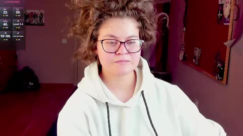 .Alexandra online show from 3, 1, 2025