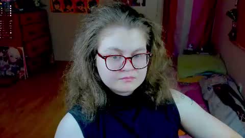 .Alexandra online show from 7, 7, 2026