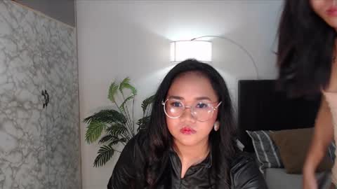 sassy_lena online show from 19, 12, 2024