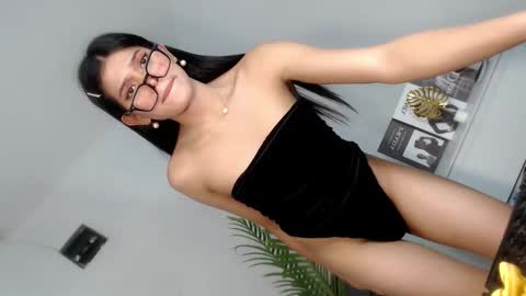 sassy_monie online show from 30, 1, 2025