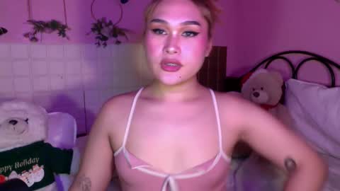 Snapshot of sassy_sarah19 chatting on 8, 1, 2025 Sarah Drews Super model online show from 8, 1, 2025