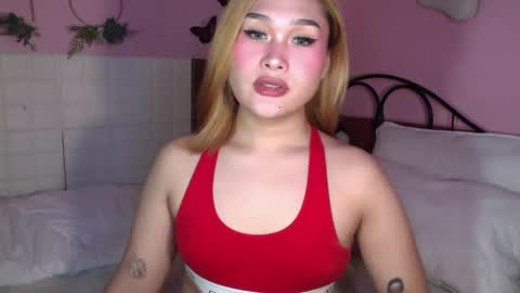 Snapshot of sassy_sarah19 chatting on 14, 1, 2025 Sarah Drews Super model online show from 14, 1, 2025