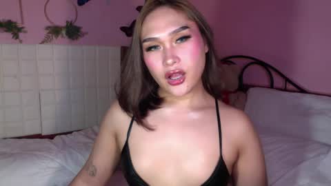 Snapshot of sassy_sarah19 chatting on 19, 1, 2025 Sarah Drews Super model online show from 19, 1, 2025