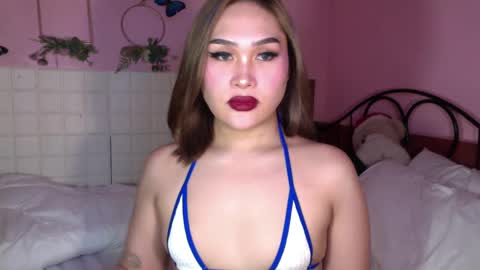 Snapshot of sassy_sarah19 chatting on 27, 1, 2025 Sarah Drews Super model online show from 27, 1, 2025