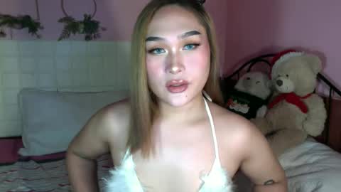 Snapshot of sassy_sarah19 chatting on 8, 3, 2025 Sarah Drews Super model online show from 8, 3, 2025