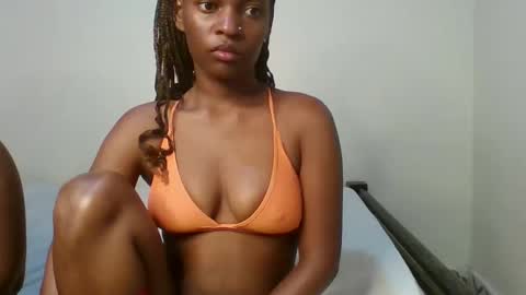 sassybrown25 online show from 14, 1, 2026