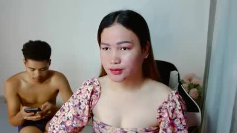 sassygirl_elliexx online show from 21, 4, 2026