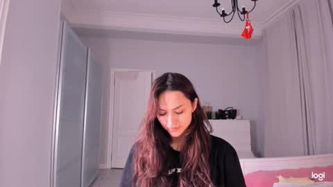 Ksenya online show from 7, 2, 2026