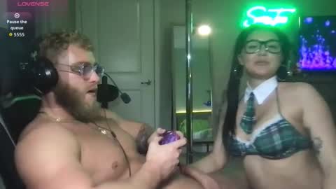 sassytess online show from 11, 3, 2026