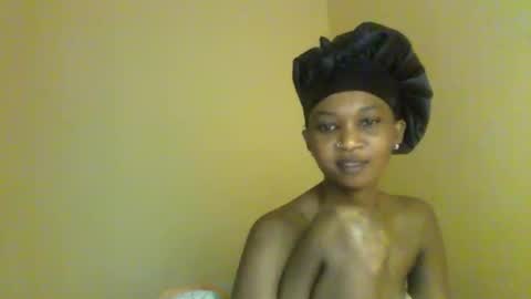 Snapshot of sasy_tina chatting on 27, 2, 2026 Tina online show from 27, 2, 2026