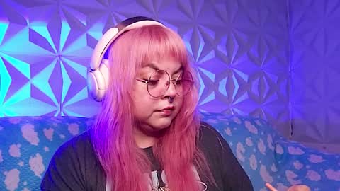 Gina George online show from 10, 4, 2026