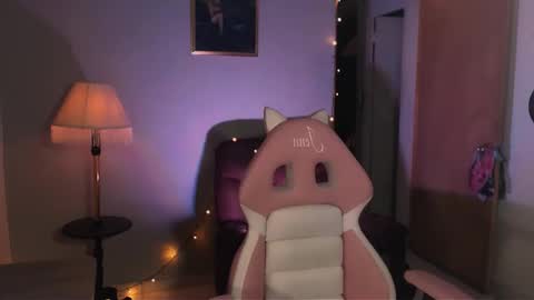 I AM JENN  online show from 2, 2, 2025