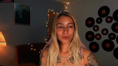 I AM JENN  online show from 2, 3, 2025