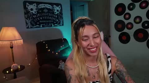 I AM JENN  online show from 9, 3, 2025