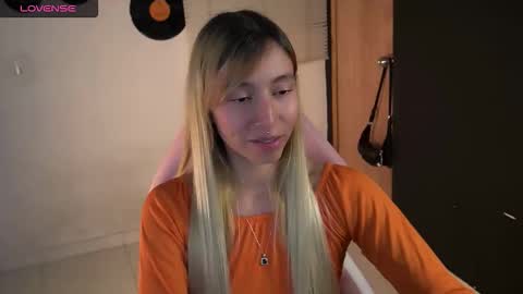 I AM JENN  online show from 7, 6, 2026