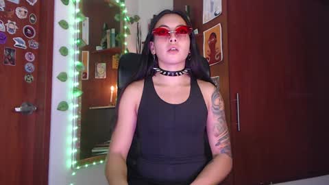 Snapshot of saucy_zaren chatting on 26, 1, 2025 Zaren online show from 26, 1, 2025