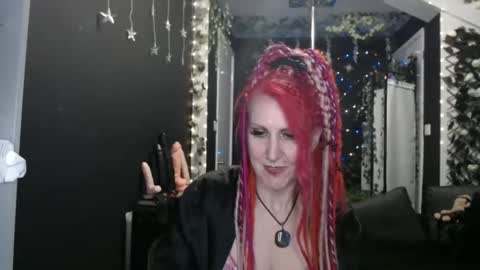 SaucySky online show from 8, 3, 2025