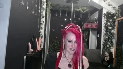 SaucySky online show from 21, 2, 2026