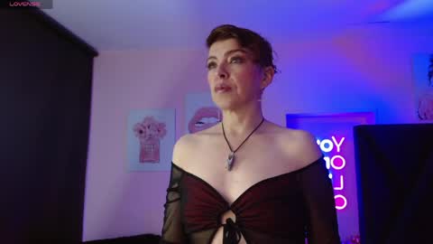 lilith online show from 7, 4, 2026