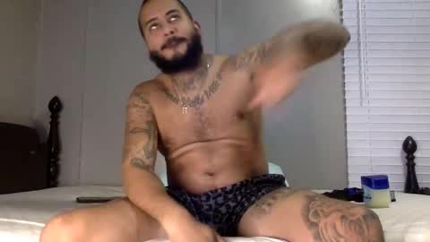 savagebullxxx online show from 13, 1, 2025