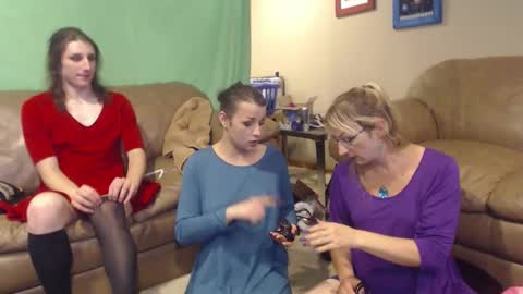 Savanah online show from 3, 11, 2025