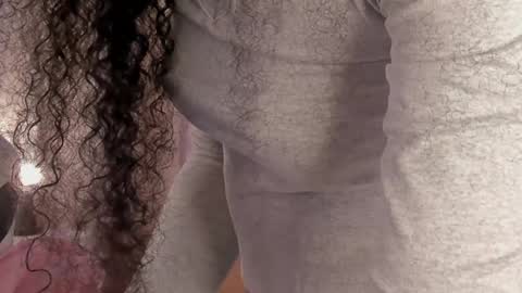 Snapshot of savannahwildee chatting on 12, 1, 2025 Savannahwildee online show from 12, 1, 2025