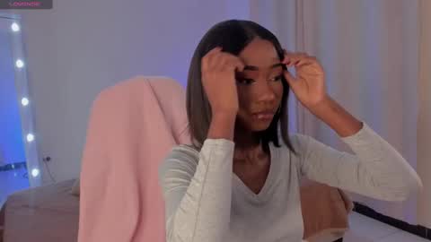 Snapshot of savannahwildee chatting on 5, 2, 2025 Savannahwildee online show from 5, 2, 2025