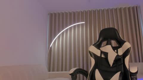 Snapshot of savannahwildee chatting on 30, 9, 2025 Savannahwildee online show from 30, 9, 2025