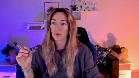 save the qween online show from 18, 1, 2025