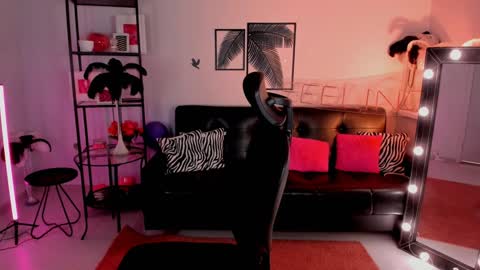 save the qween online show from 27, 1, 2025