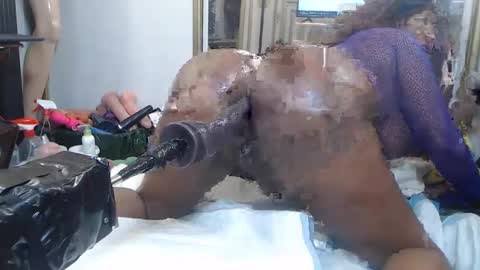 Snapshot of savonsex chatting on 9, 3, 2025 savonsex online show from 9, 3, 2025